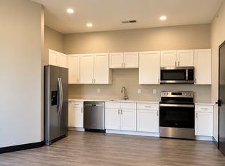 104 E Market St #201, Troy, IL 62294