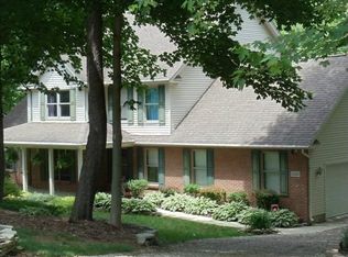 1350 Ridge Rd NE, Lancaster, OH 43130