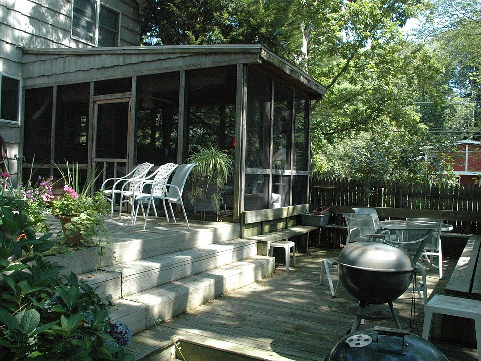 2nd image of 115 Florence Rd