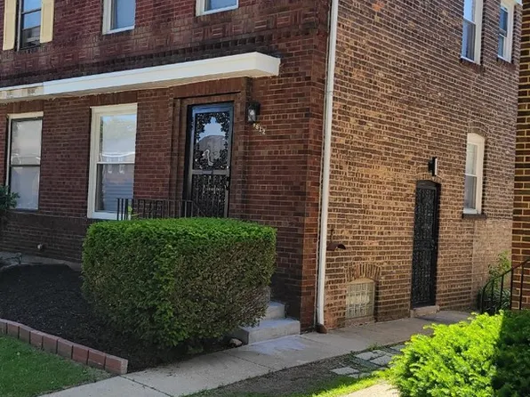 8822 S Kenwood Ave, Chicago, IL 60619