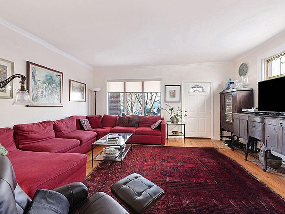 3rd image of 428 Beach 137 St #137