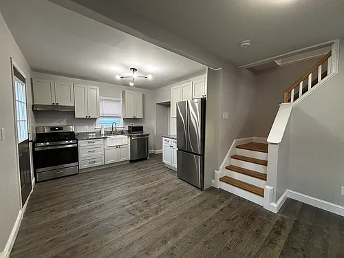 546 Nantasket Ave #4 Photo 1