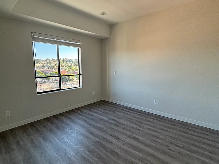 Private Bedroom #2