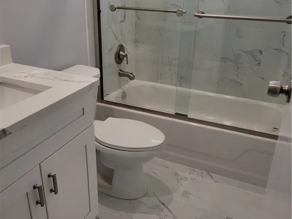 2423 NE Palm Ave, Jensen Beach, FL 34957
