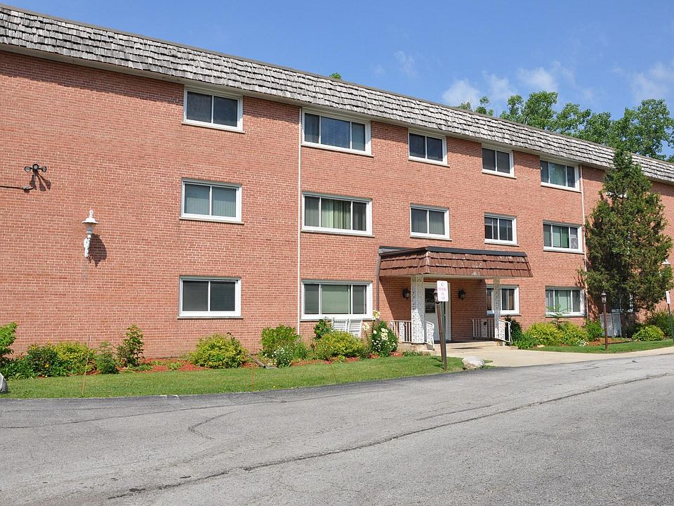 1st image of 1925 E Oakton St APT 3H
