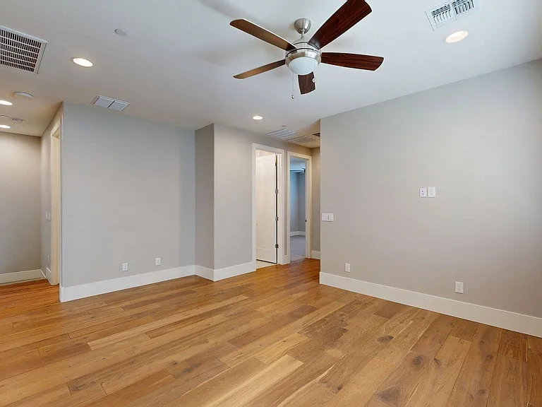 23190 N 74th Pl — Photo 15