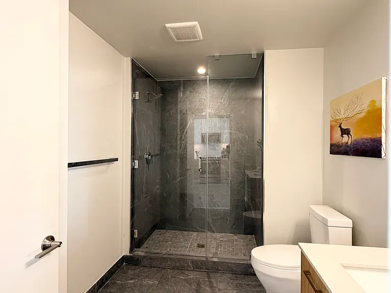 166 NW 29th St #3 — Photo 13