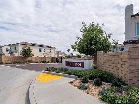 2nd image of 202 Bonita Ln