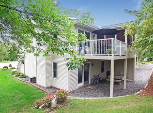 4203 Heine Ct, Eagan, MN 55122