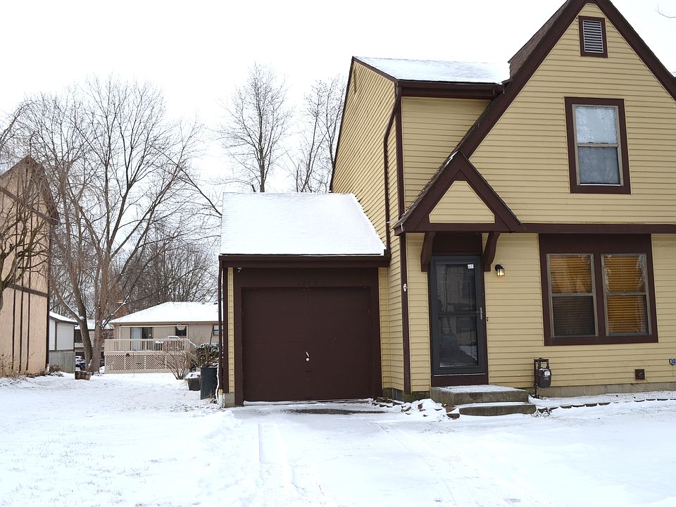 1st image of 2949 Essington Dr