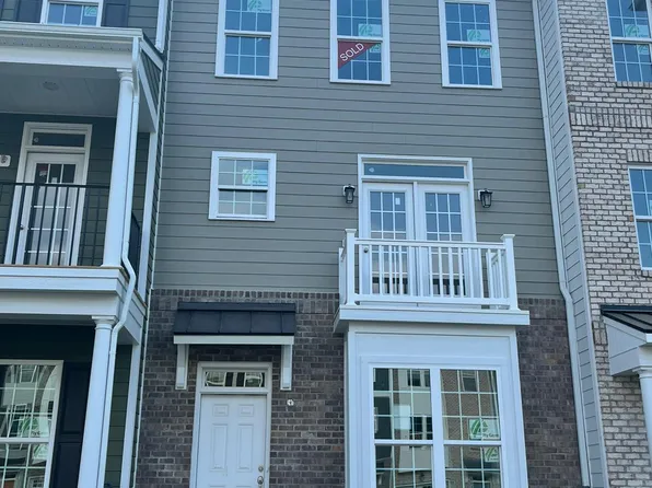 13808 Village View Dr #1, Midlothian, VA 23114