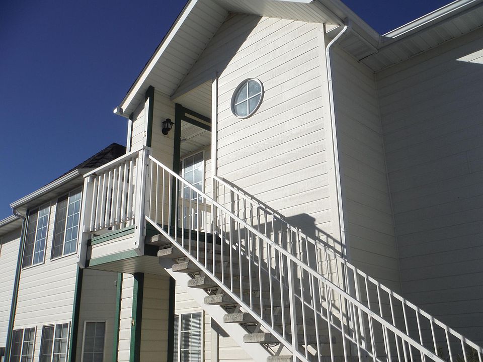 1st image of 2940 W Villard St APT E