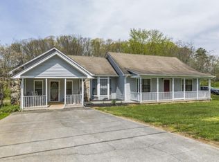 7300 Hotchkiss Valley Rd, Lenoir City, TN 37771