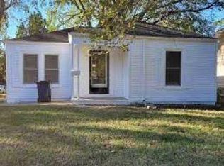 3001 W Maple St, Wichita, KS 67213