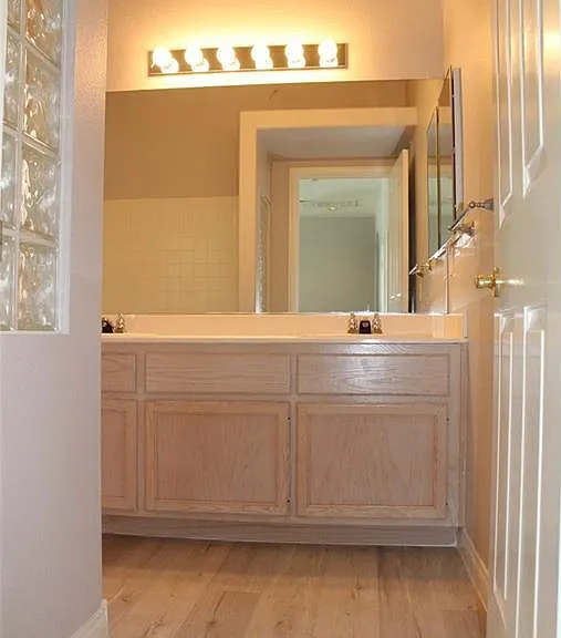 2438 Antler Point Dr — Photo 9