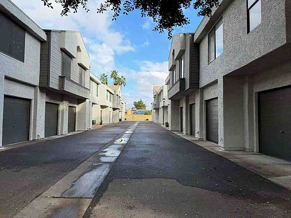 3rd image of 9221 N 59th Ave