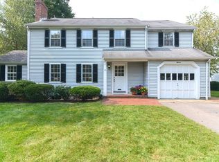11 Wilde Rd, Wellesley, MA 02481