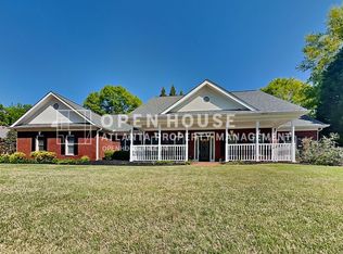 601 Peach Pl, Loganville, GA
