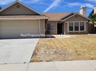 38143 42nd St E, Palmdale, CA 93552