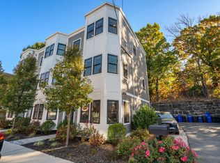 50 Robey St, Roxbury, MA 02119