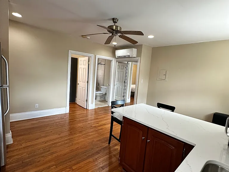 4236 McPherson Ave #2S — Photo 1