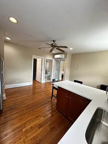 4236 McPherson Ave #2S Photo 1