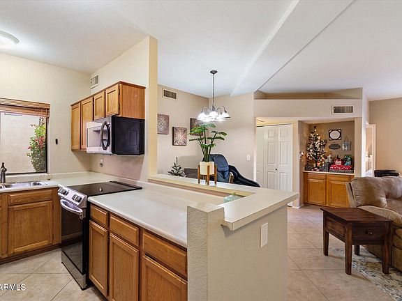 4th image of 10301 N 70TH Street #106