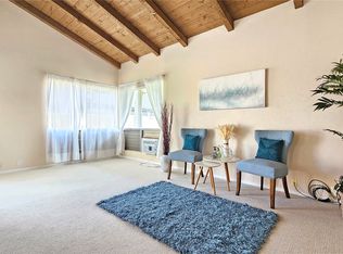 631 Kaumaka Pl, Honolulu, HI 96825