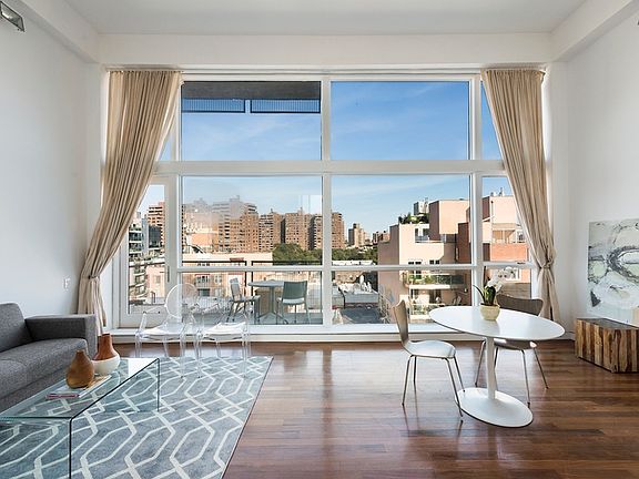 2nd image of 30 Orchard St Frnt 1