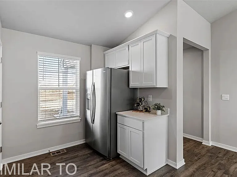 1120 Northview Dr — Photo 6
