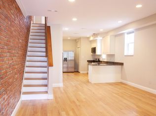 1136 Penn St NE, Washington, DC 20002