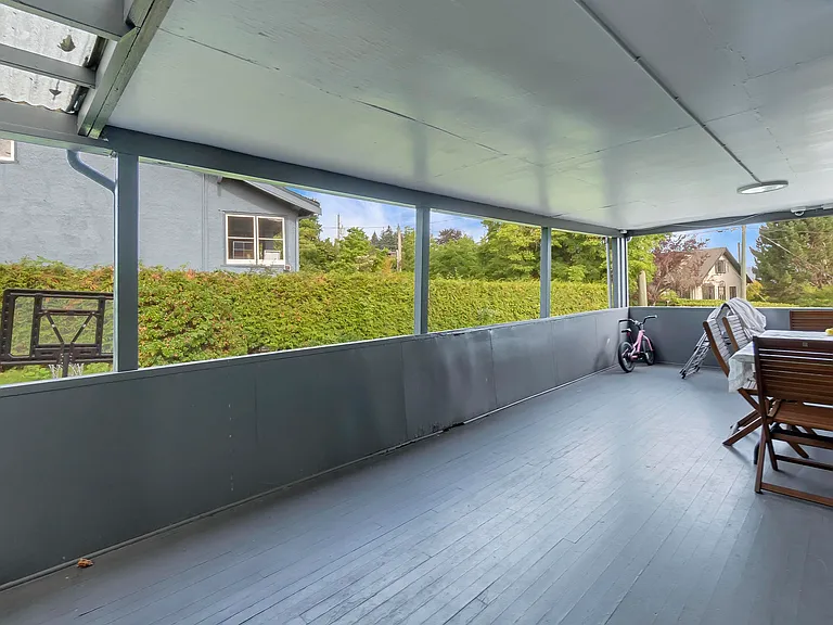 4514 Bellevue Dr — Photo 25