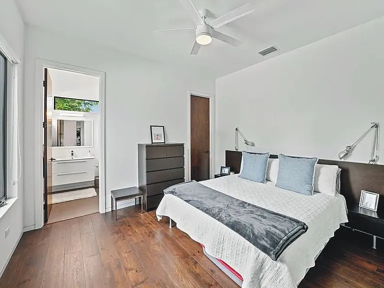 3139 W Waverly Ave — Photo 23