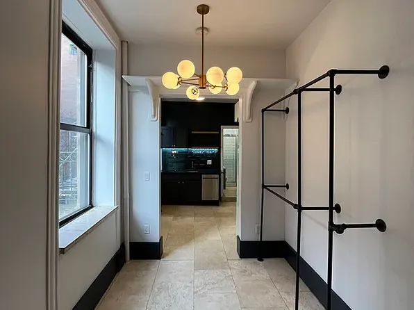 214 Mulberry Street image 1 of 16