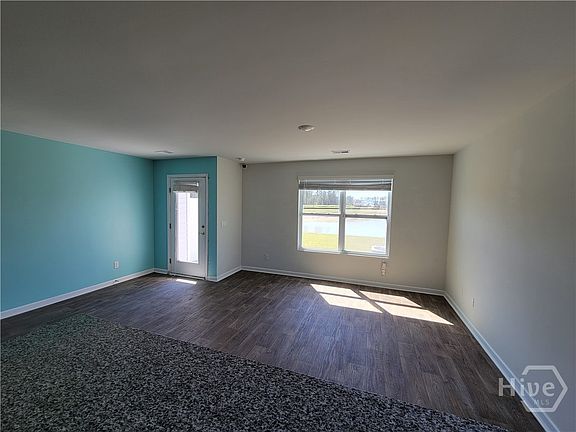 4th image of 435 Salvia Road