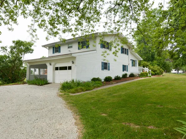 239 Kirby Rd, Newark, OH 43056