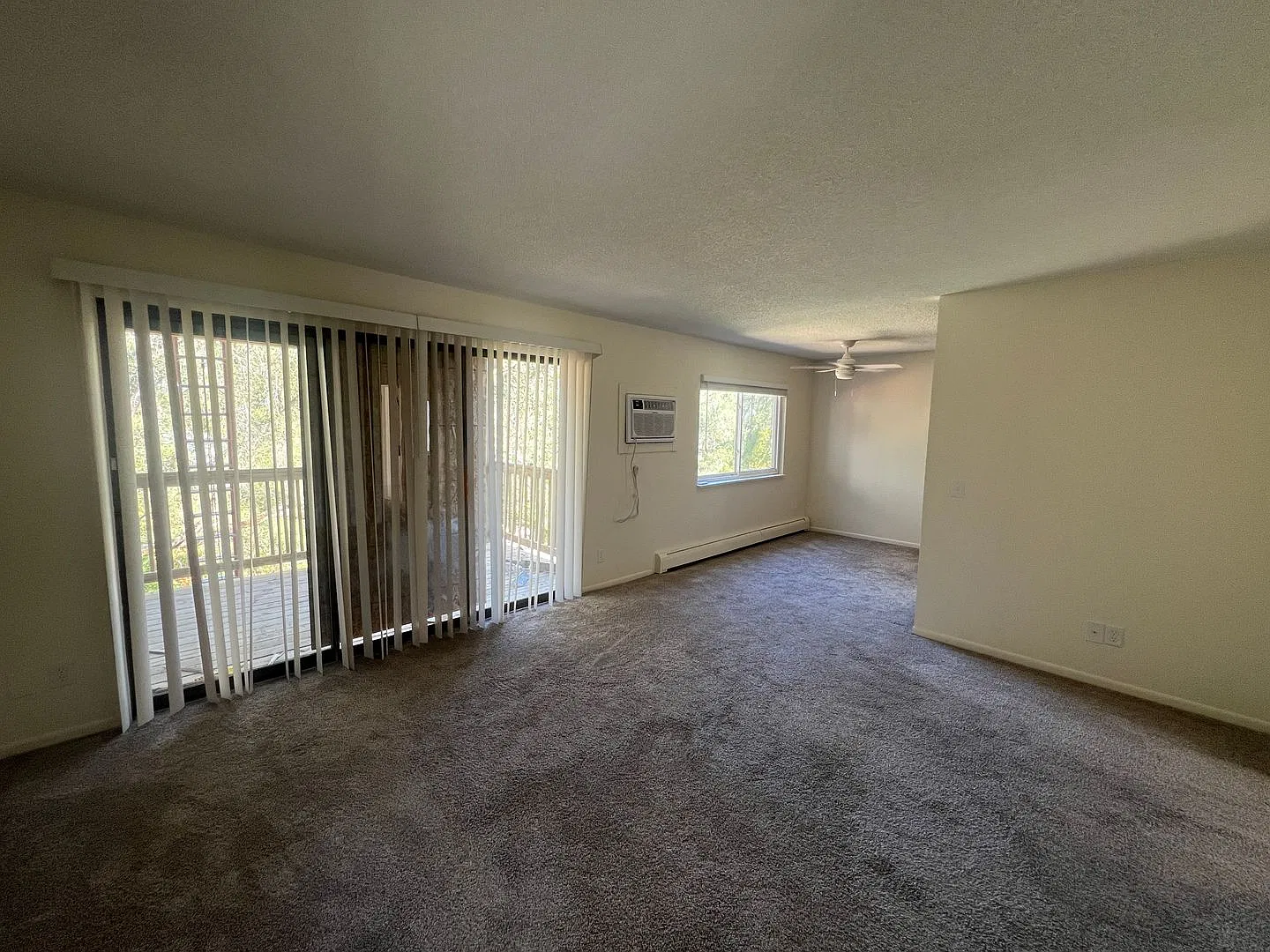 Hearthside Hills - 4172 — Photo 4
