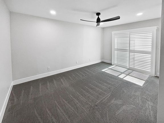 5th image of 6492 Birchwood St