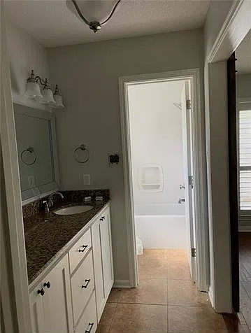 26 Whiteoak Ct — Photo 5
