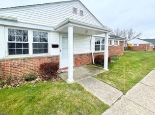 235 E 235th St #136, Euclid, OH 44123