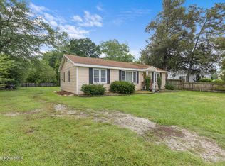 304 Pete Jones Dr, Richlands, NC 28574