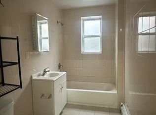 168 Pierce St FLOOR 1, Staten Island, NY 10304