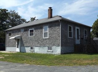 142 Lawson Ave, Acushnet, MA 02743