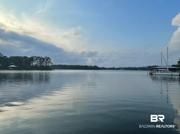 31300 Randolph Dr, Lillian, AL 36549