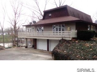 10 Denzel Dr, Greenville, IL