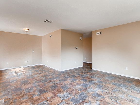 5th image of 2384 Biola Ave