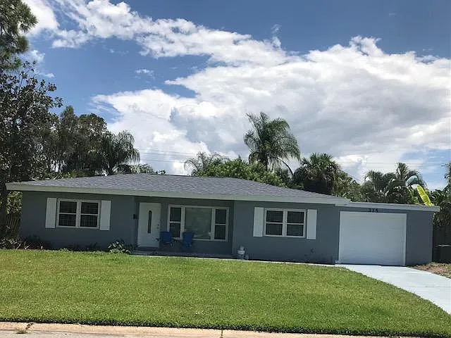 315 Par Ave — Photo 1