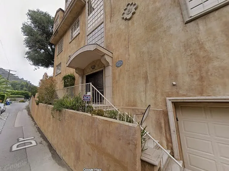 1808 Franklin Canyon Dr — Photo 1