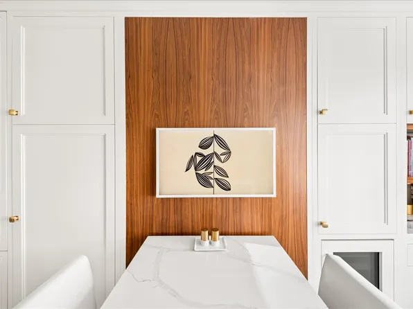 114 East 72nd Street image 5 of 14