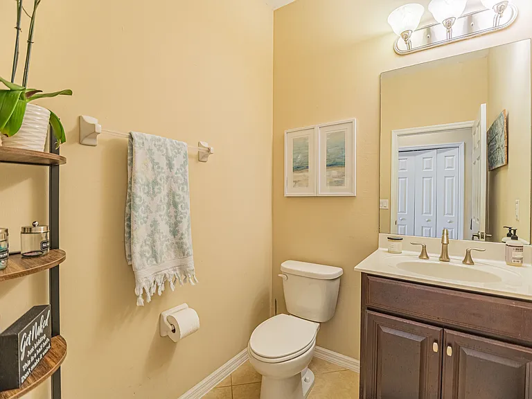 14758 Sutherland Ave #412 — Photo 7